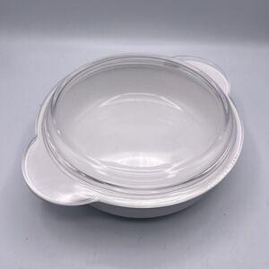 Corning Ware White 1.25 Qt Round Casserole P-270-B with Pyrex Glass Lid P-270-C